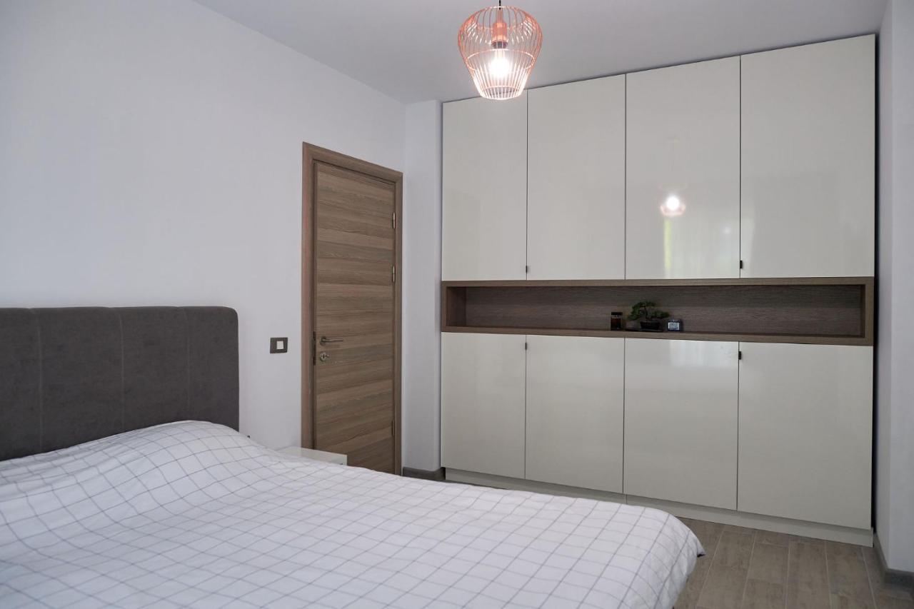 Vibe Apartment- Spa N Pools Beach Resort Năvodari Kültér fotó